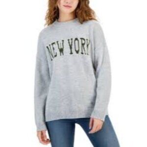 New York Printed Sweater By Just Polly  Large  80% Acrylic & 20% Polyester  Ligh